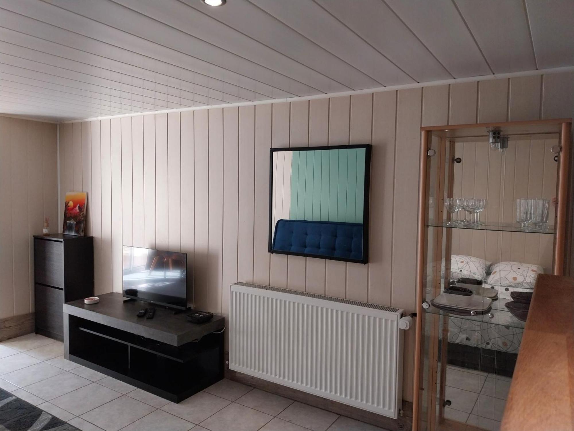 Beau Studio T1 A 30 Km De Paris Saint-Germain-lès-Corbeil Extérieur photo